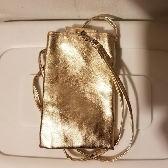 Gold Cell Wallet - Picture 2 of 2